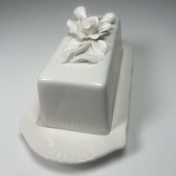 Grace's Teaware Off White Butter Dish with Roses - Picture 2 of 7